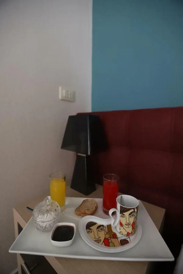 Perandor Beach Durres
